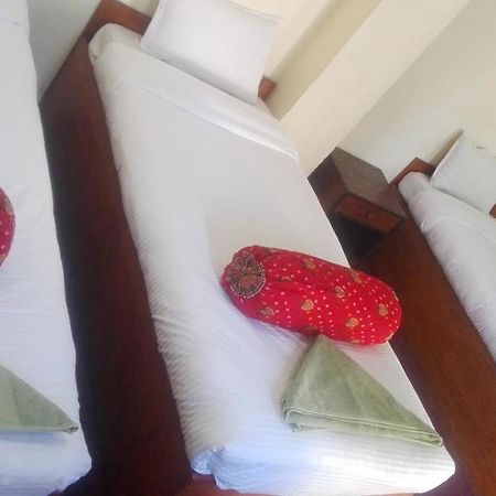 Hotel Sisters Home Kathmandu Exterior photo