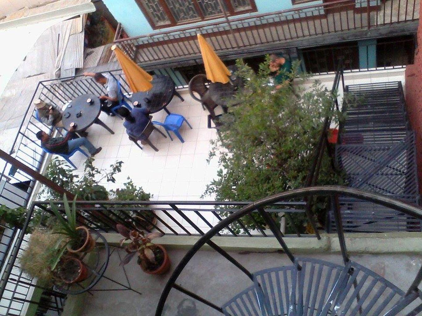Hotel Sisters Home Kathmandu Exterior photo